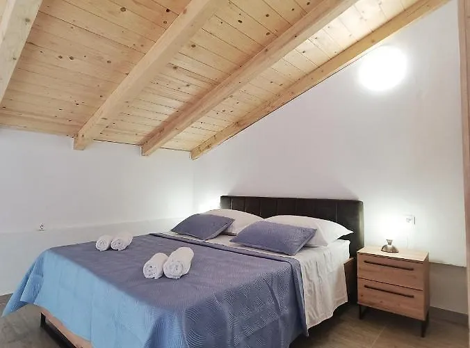 Gallery Freya * Ζαντάρ